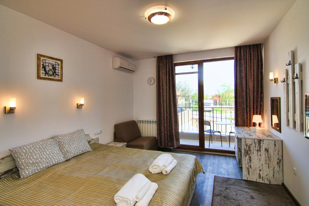 מלון אספרוחובו Eco House Kitana מראה חיצוני תמונה
